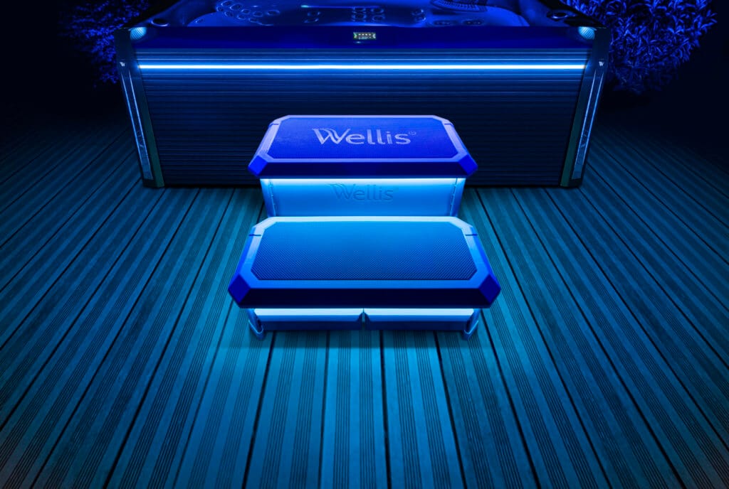 3 accessories for elderly people 2 WE00143 Smart In Step night 2048x1375 1